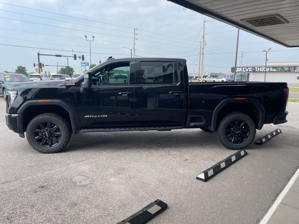 2024 GMC Sierra 2500 HD AT4