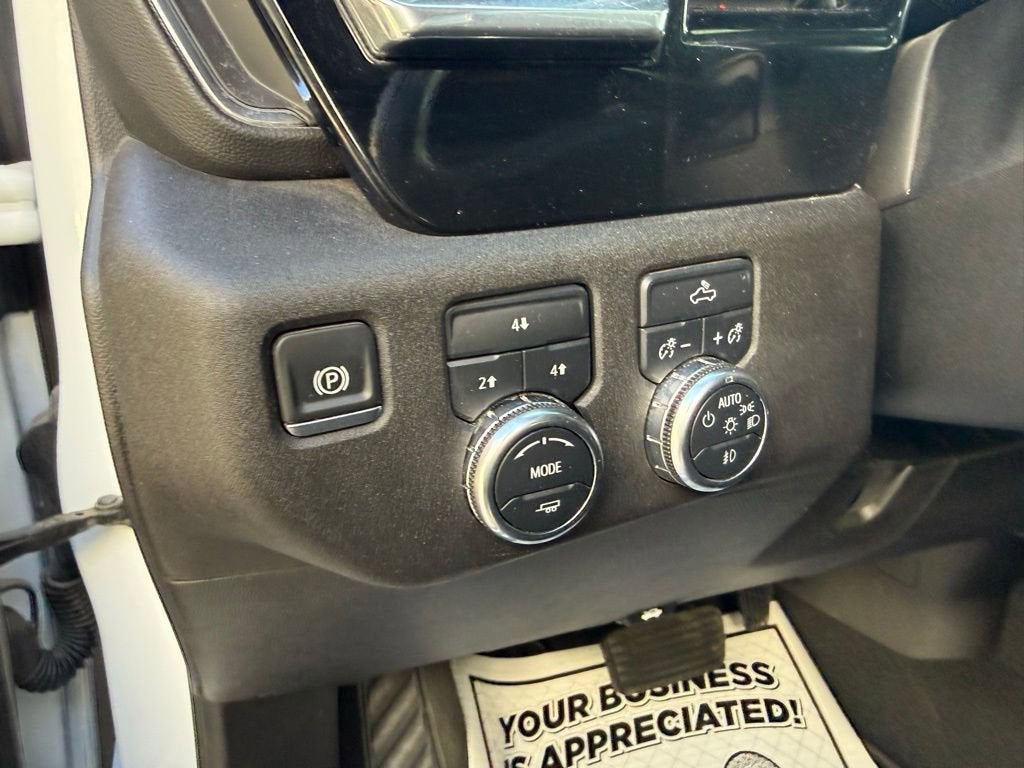 2025 GMC Sierra 3500 HD SLE DRW