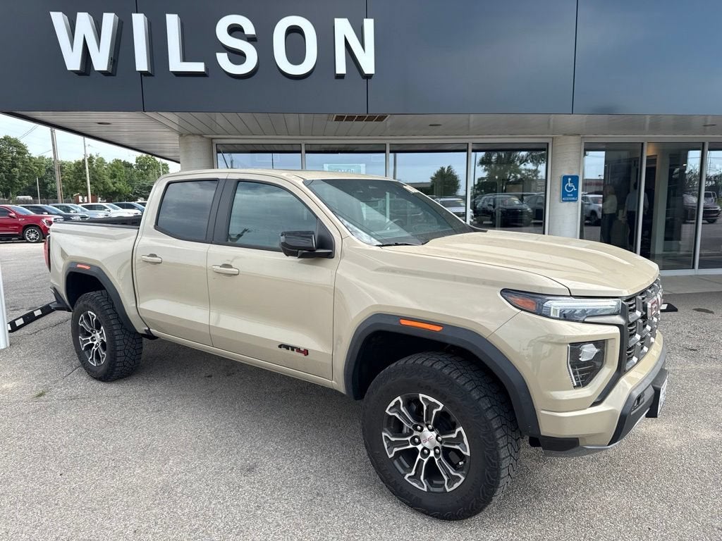 2023 GMC Canyon AT4