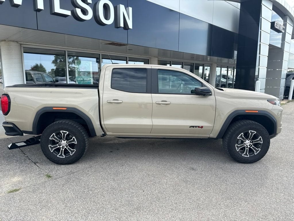 2023 GMC Canyon AT4
