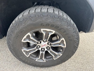 2023 GMC Canyon AT4