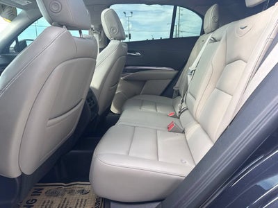 2022 Cadillac XT4 Luxury