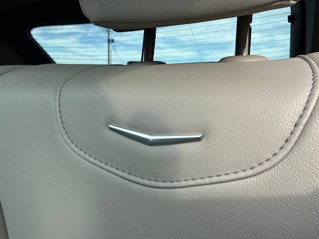 2022 Cadillac XT4 Luxury