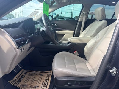 2022 Cadillac XT4 Luxury