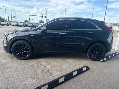2022 Cadillac XT4 Luxury