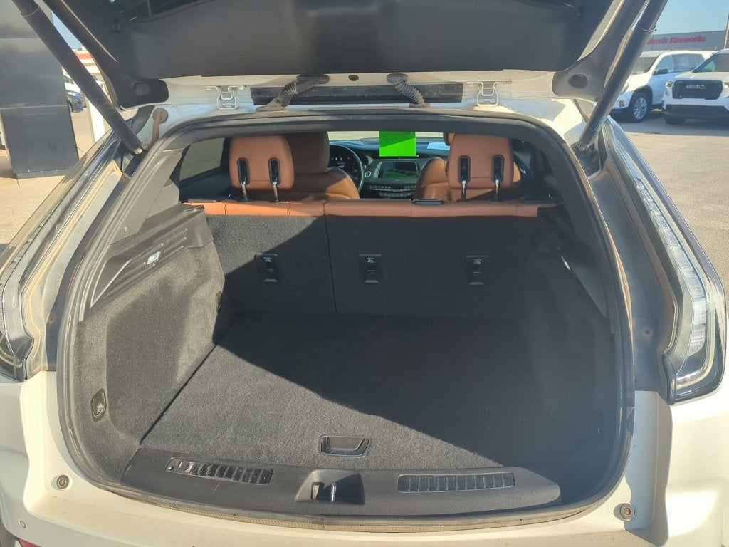 2022 Cadillac XT4 AWD Sport