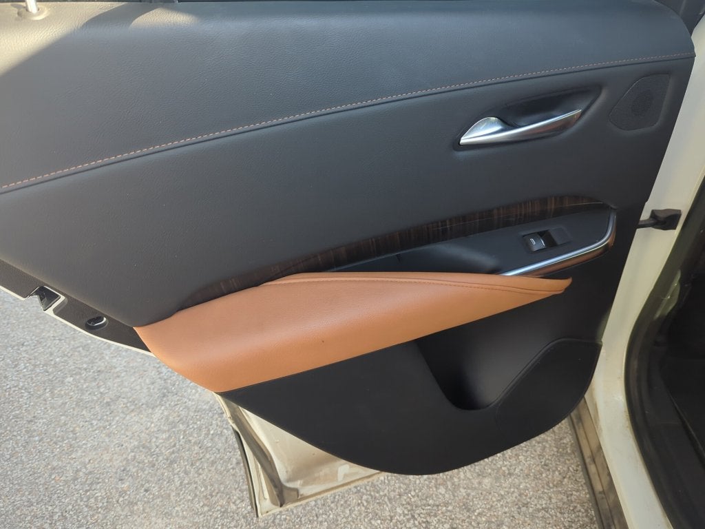 2022 Cadillac XT4 AWD Sport