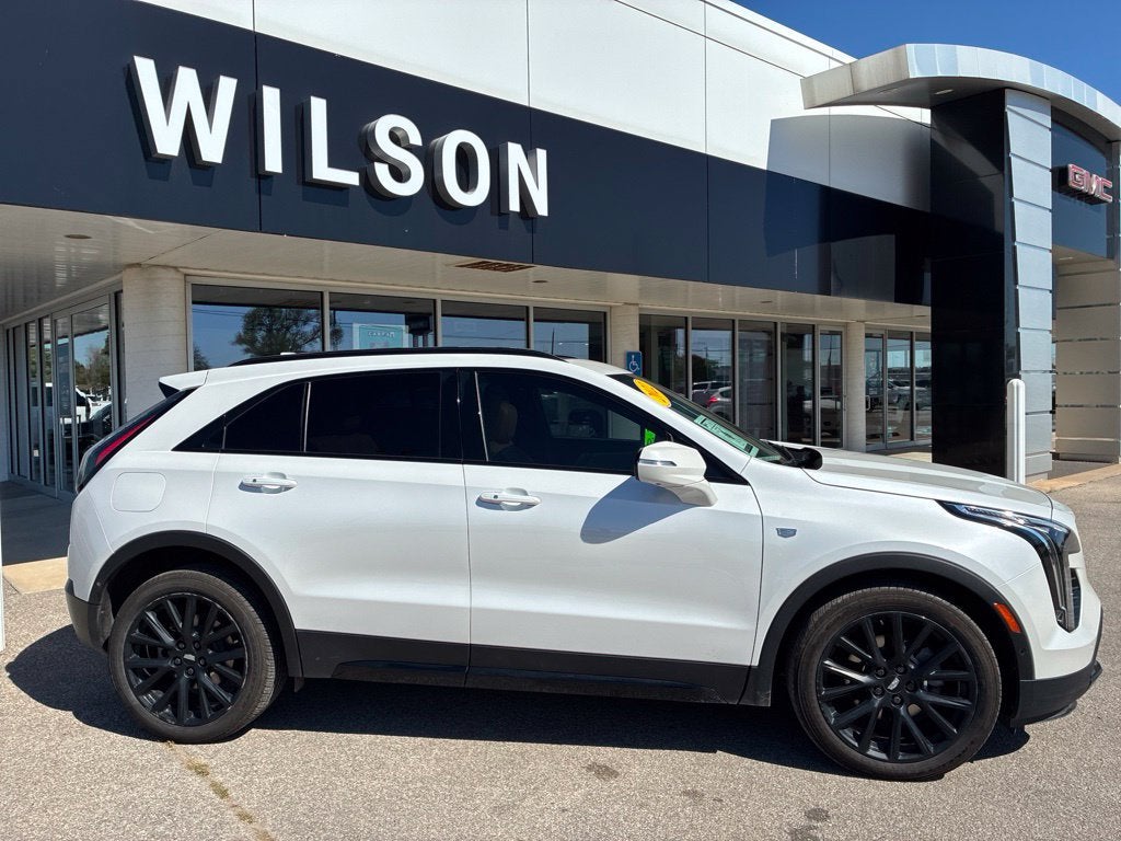 Used 2022 Cadillac XT4 Sport with VIN 1GYFZFR44NF138499 for sale in El Dorado, KS