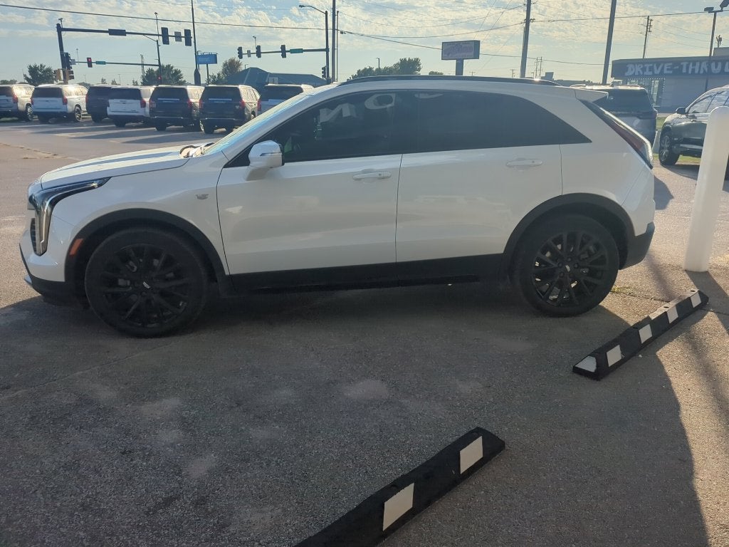 2022 Cadillac XT4 AWD Sport