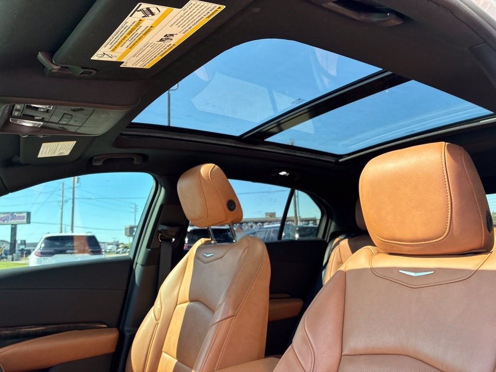 2022 Cadillac XT4 AWD Sport