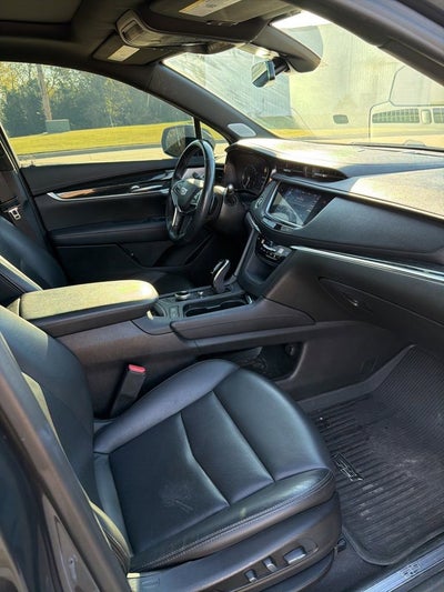 2021 Cadillac XT5 Premium Luxury