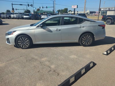 2026 Nissan Altima SV
