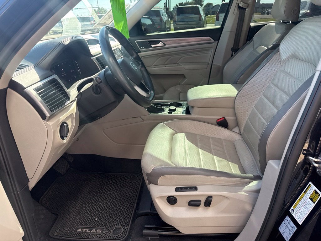 2021 Volkswagen Atlas 3.6L V6 SEL Premium