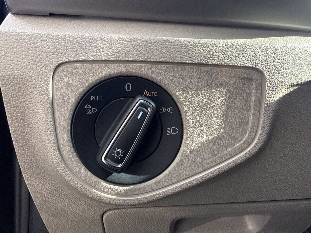 2021 Volkswagen Atlas 3.6L V6 SEL Premium