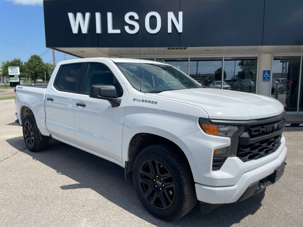 2023 Chevrolet Silverado 1500 Custom