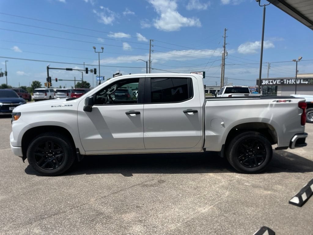 2023 Chevrolet Silverado 1500 Custom