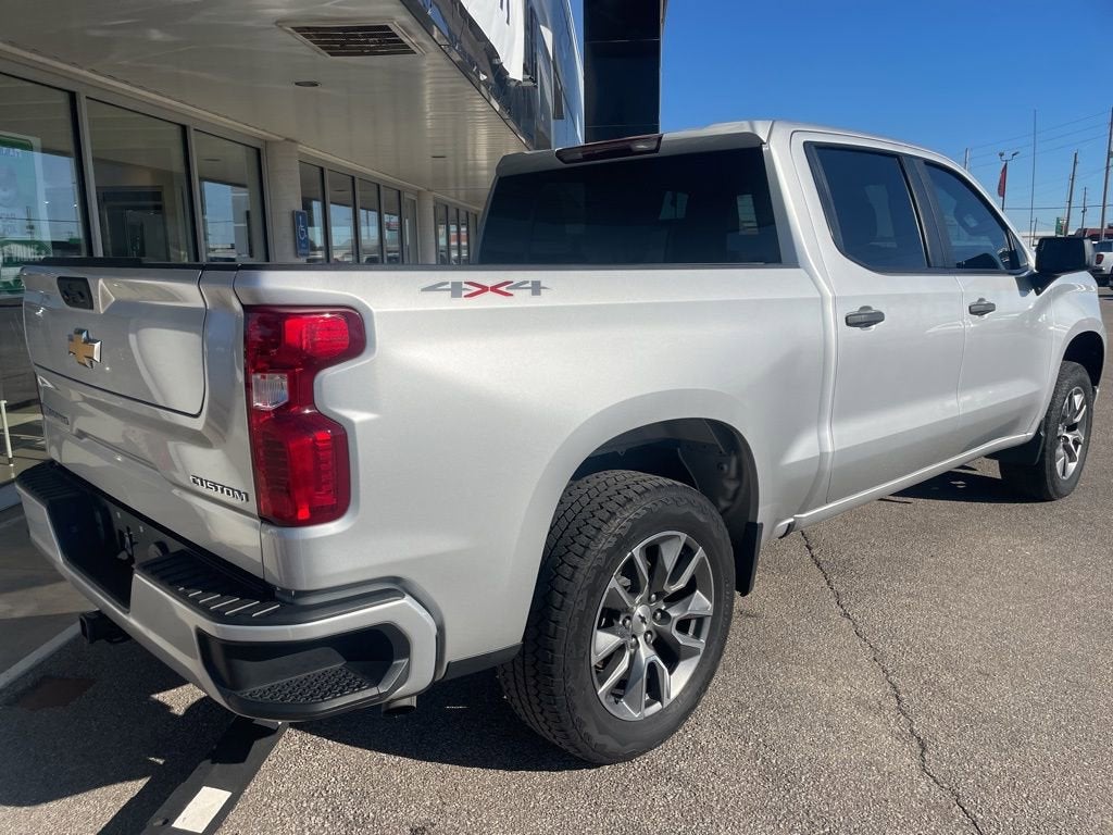 2022 Chevrolet Silverado 1500 Custom
