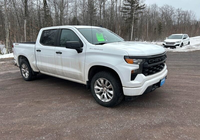2023 Chevrolet Silverado 1500 Custom