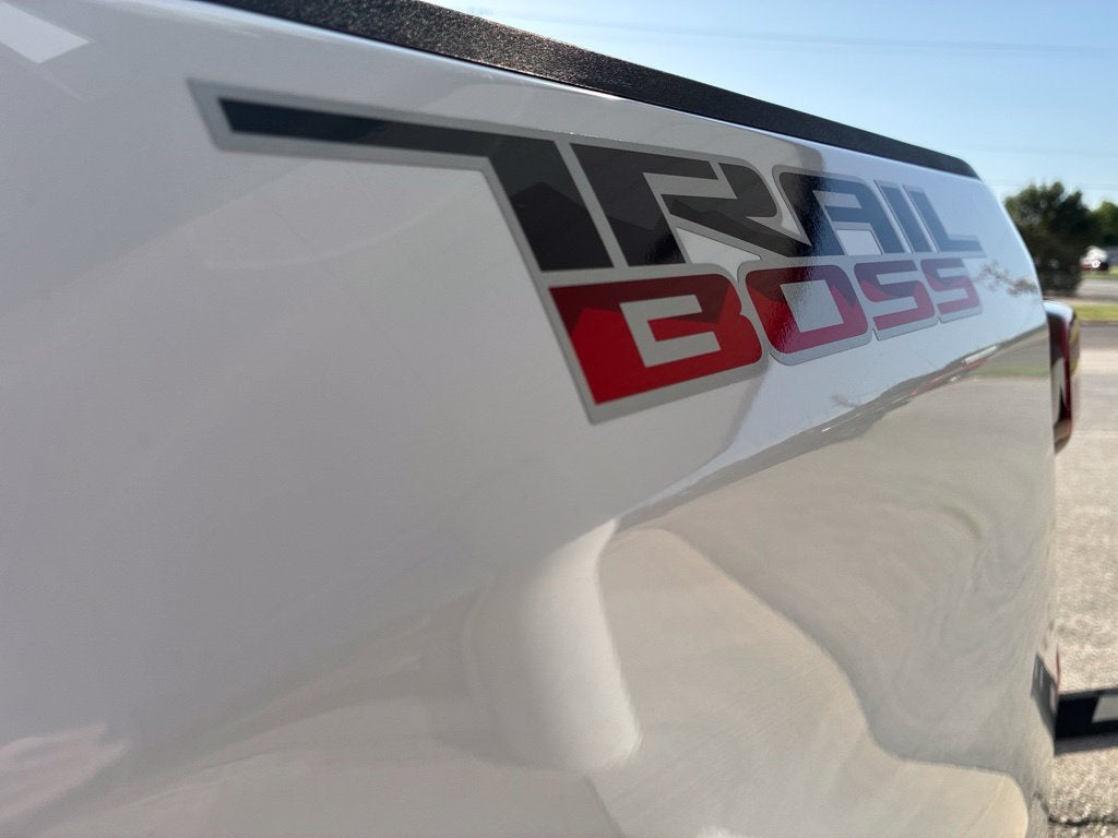 2024 Chevrolet Silverado 1500 Custom Trail Boss