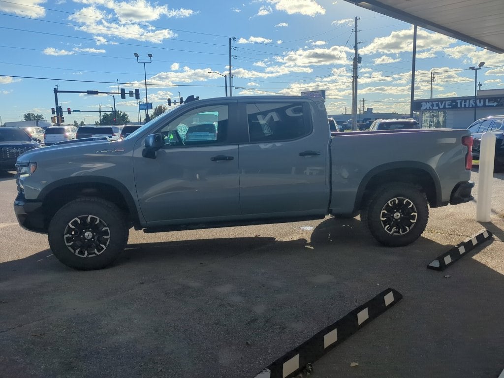 2024 Chevrolet Silverado 1500 ZR2
