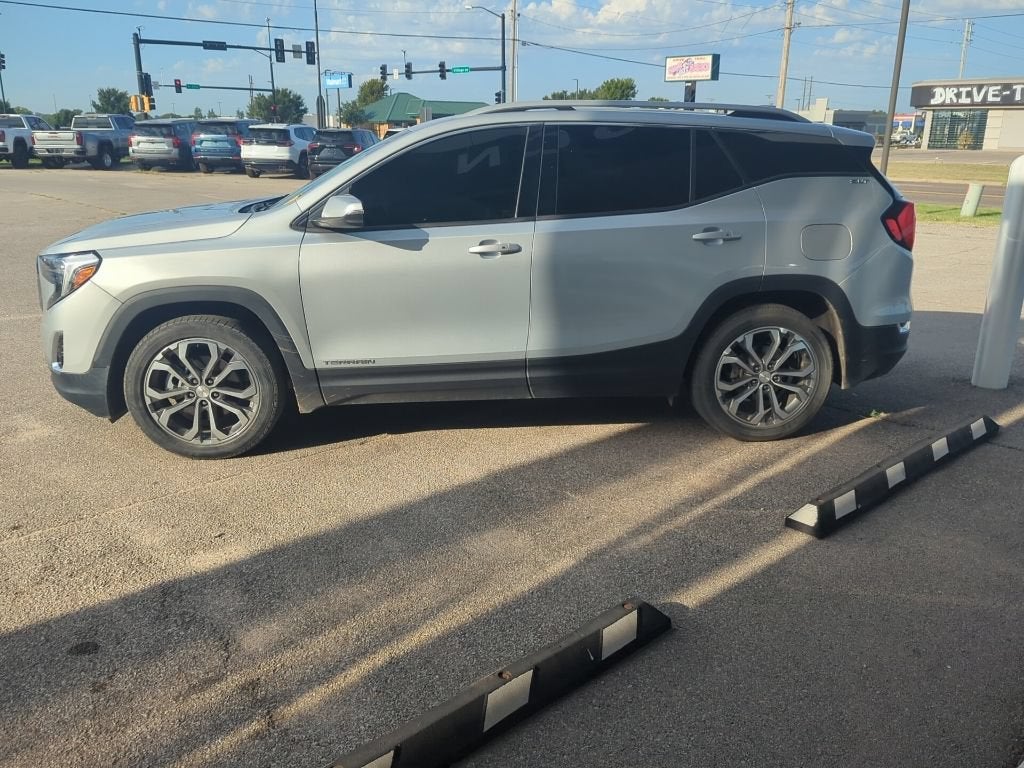 2020 GMC Terrain SLT