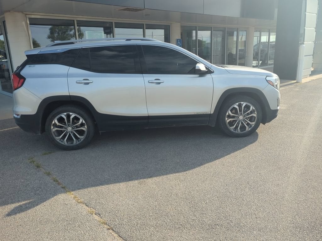 2020 GMC Terrain SLT