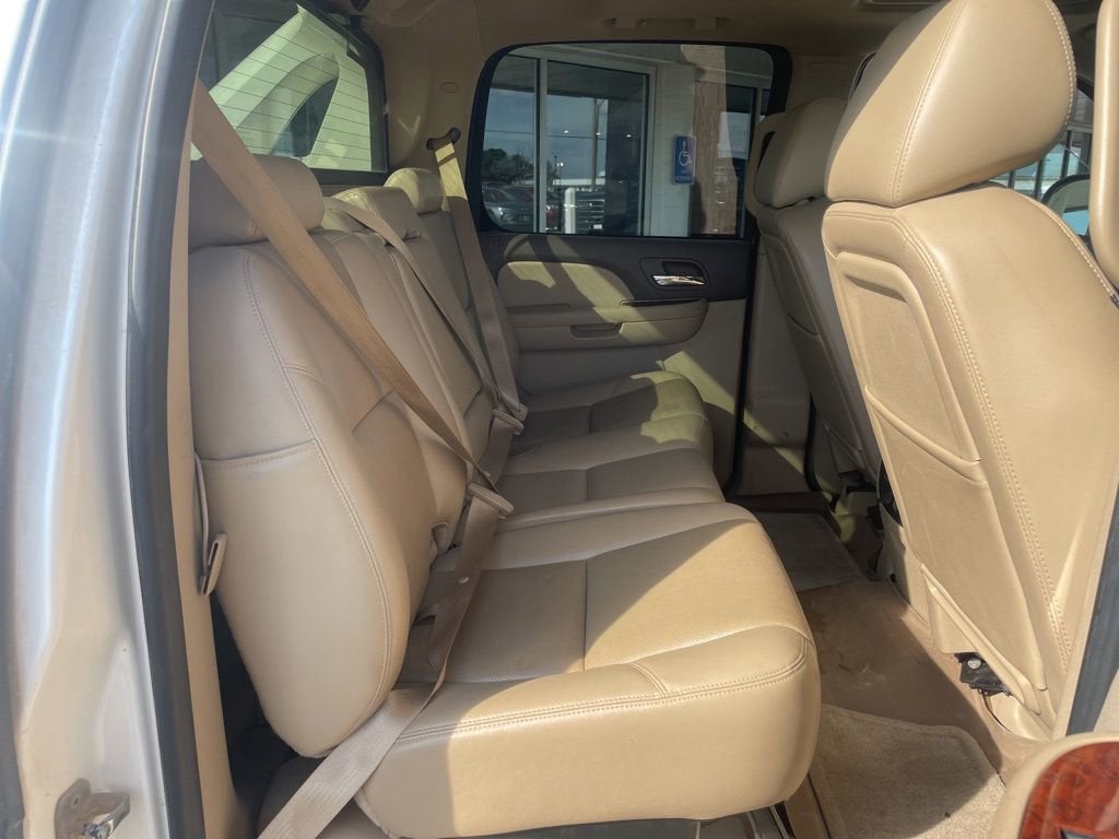 2013 Chevrolet Avalanche LTZ