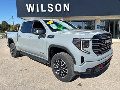 2025 GMC Sierra 1500 AT4