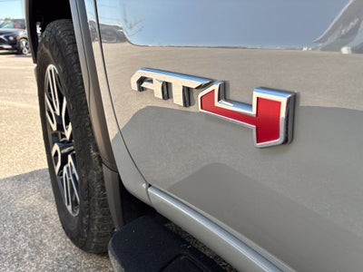 2025 GMC Sierra 1500 AT4
