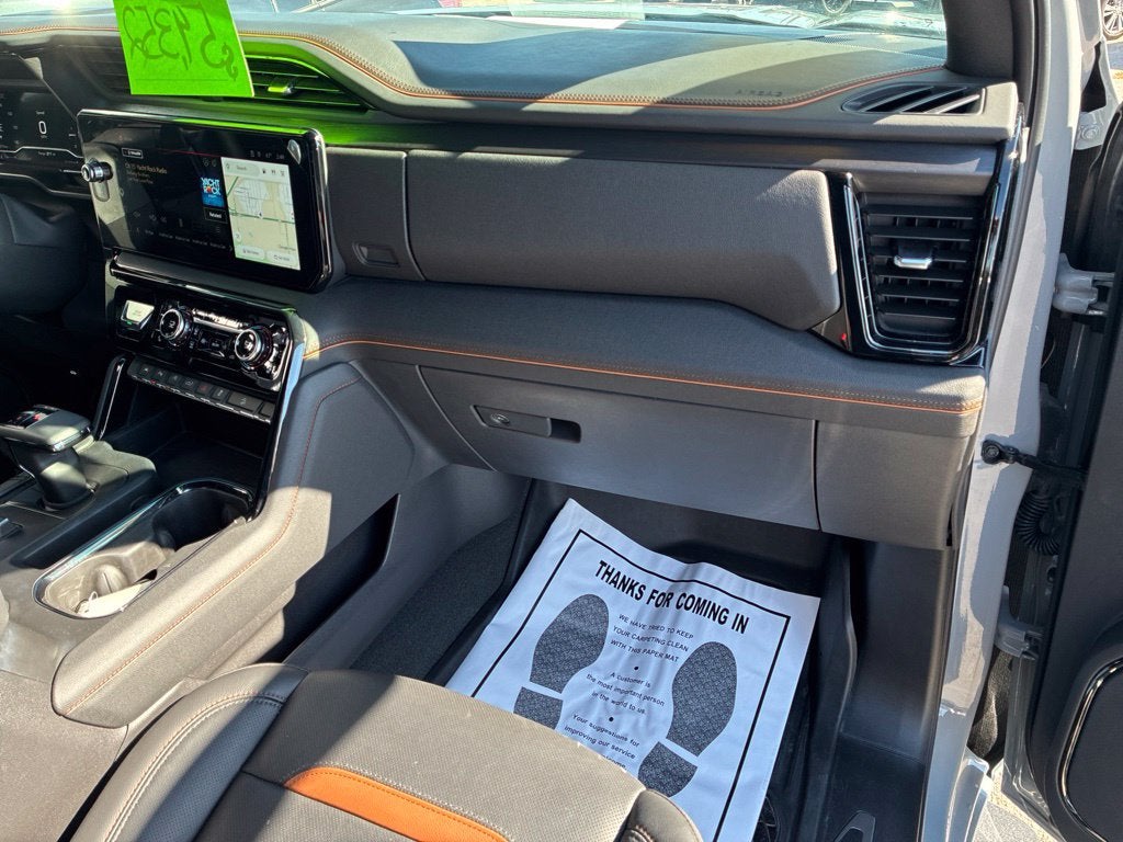 2025 GMC Sierra 1500 AT4