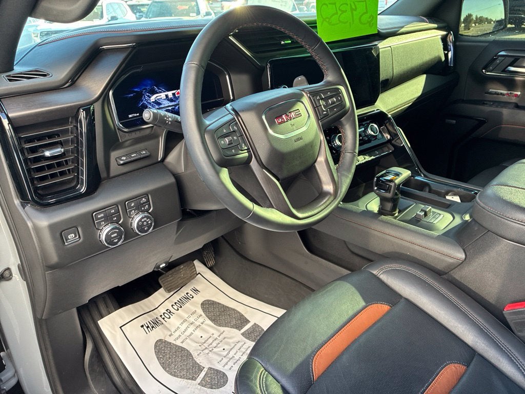 2025 GMC Sierra 1500 AT4
