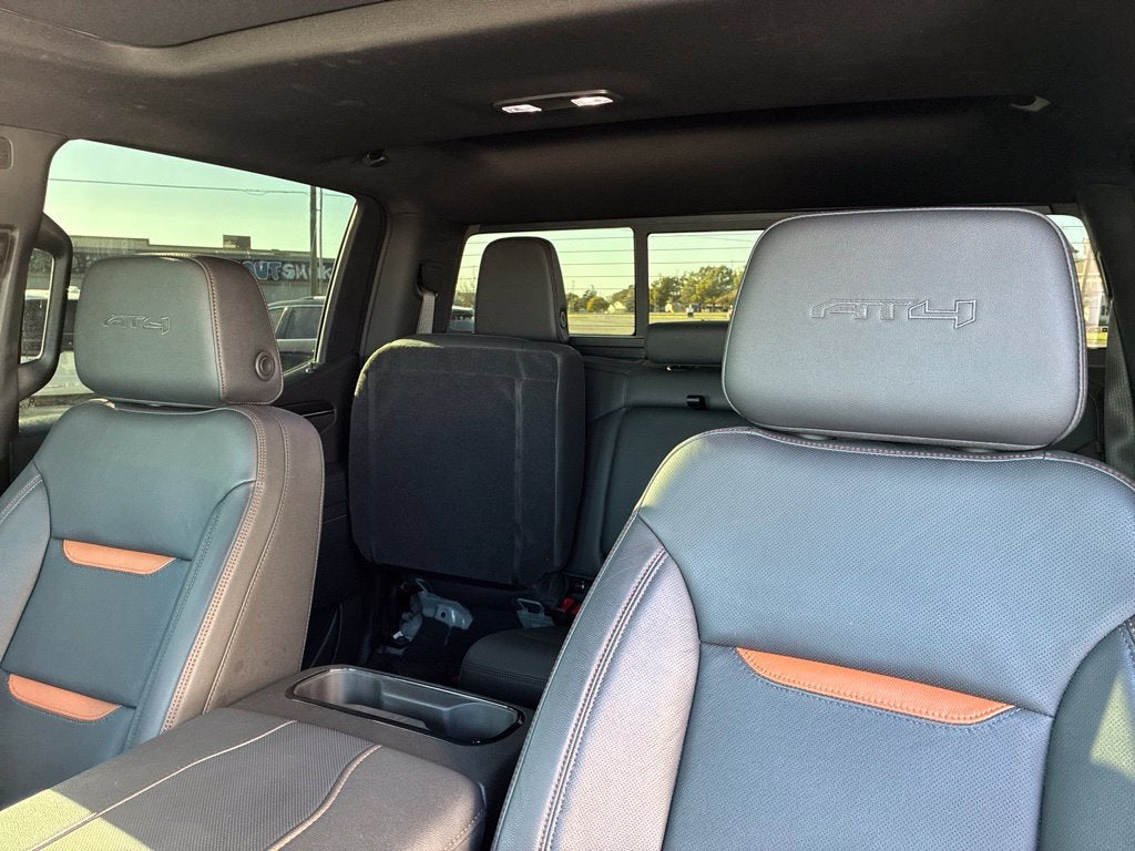 2025 GMC Sierra 1500 AT4