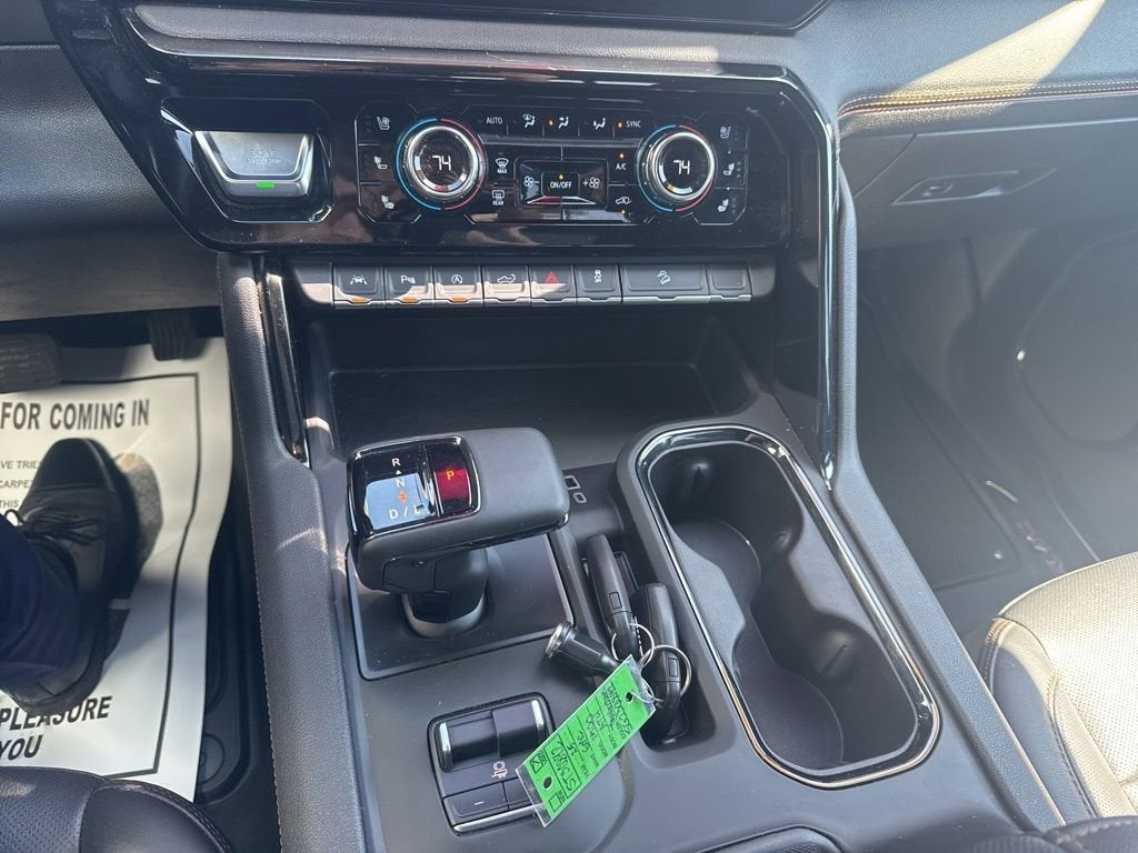 2025 GMC Sierra 1500 AT4