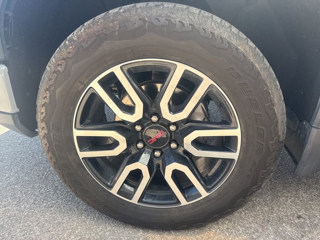 2025 GMC Sierra 1500 AT4