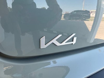 2025 Kia K4 LXS