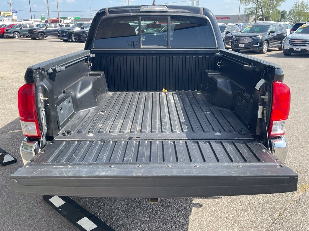 2017 Toyota Tacoma SR5 V6