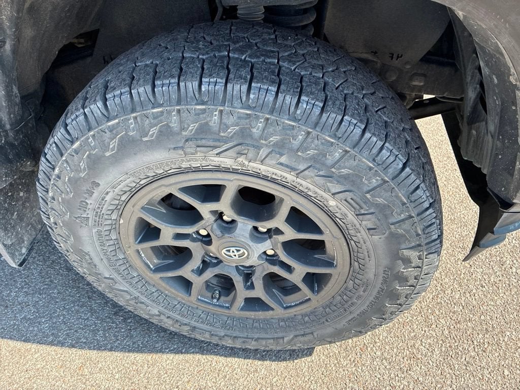 2017 Toyota Tacoma SR5 V6