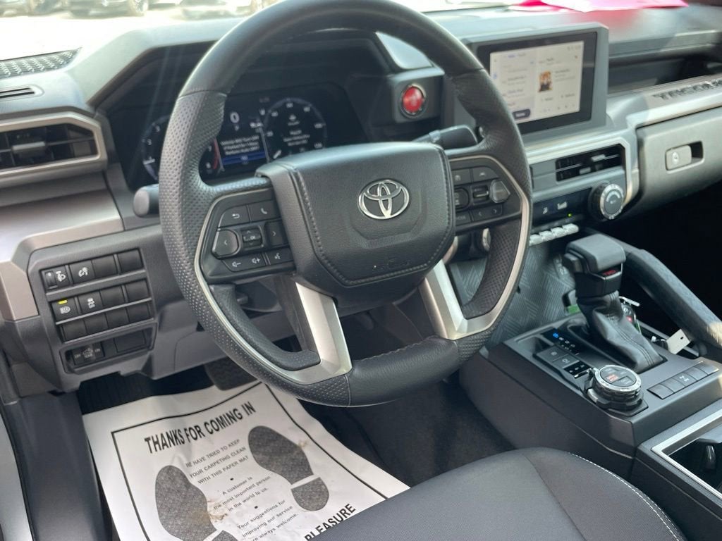 2024 Toyota Tacoma 4WD SR5