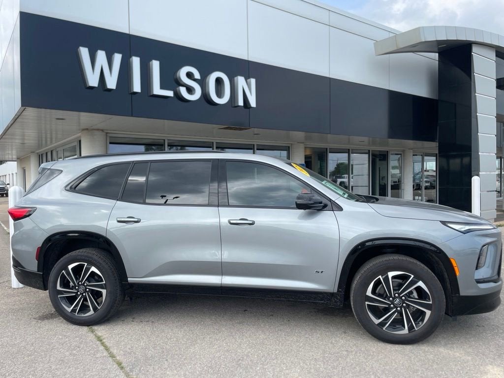 2025 Buick Enclave Sport Touring