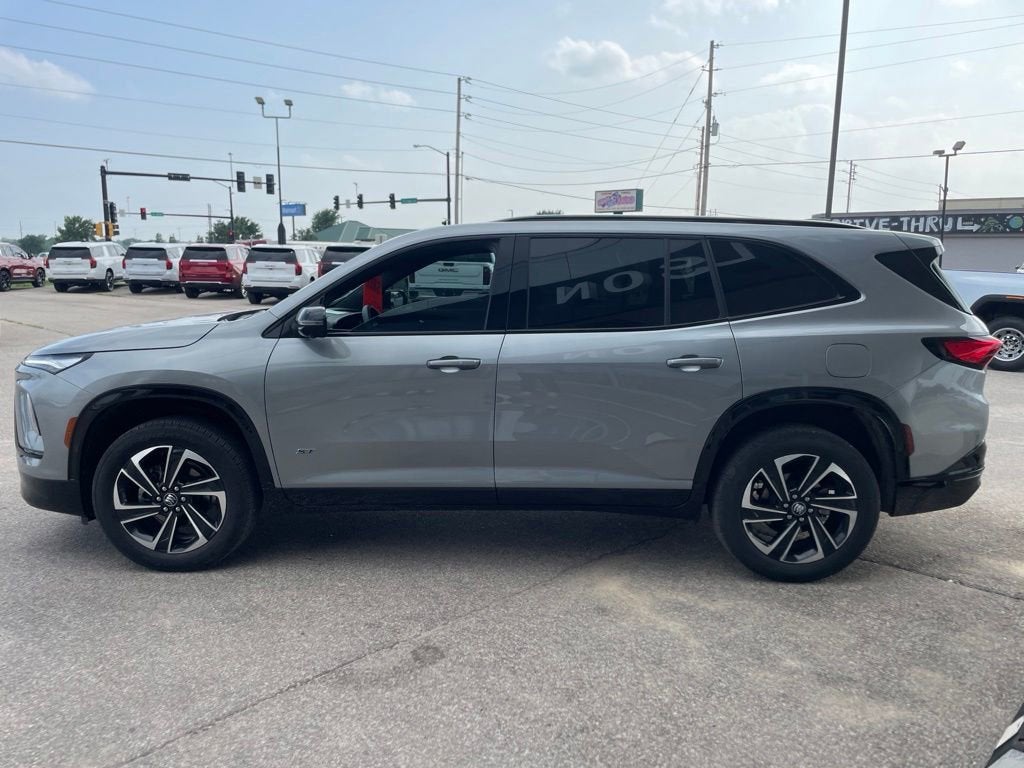 2025 Buick Enclave Sport Touring