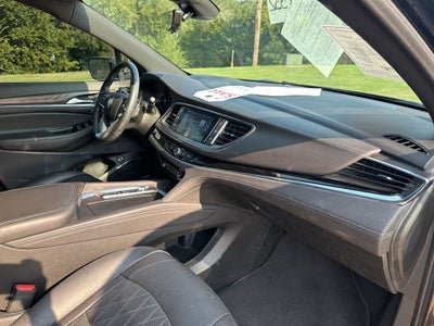 2022 Buick Enclave Avenir