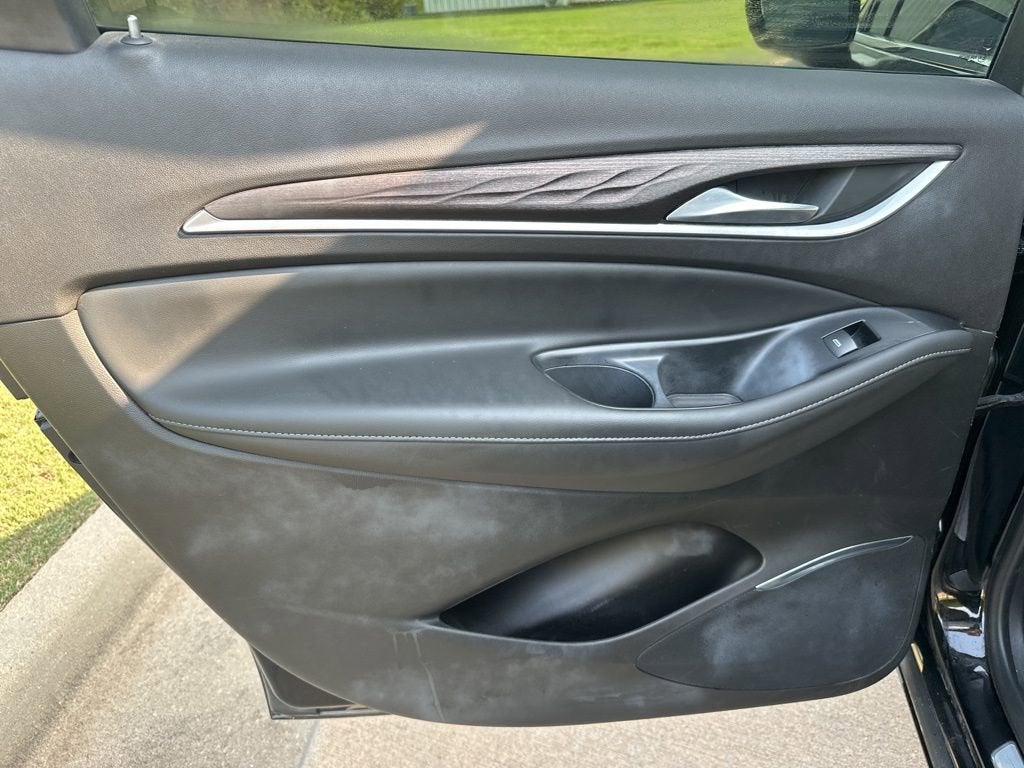 2022 Buick Enclave Avenir