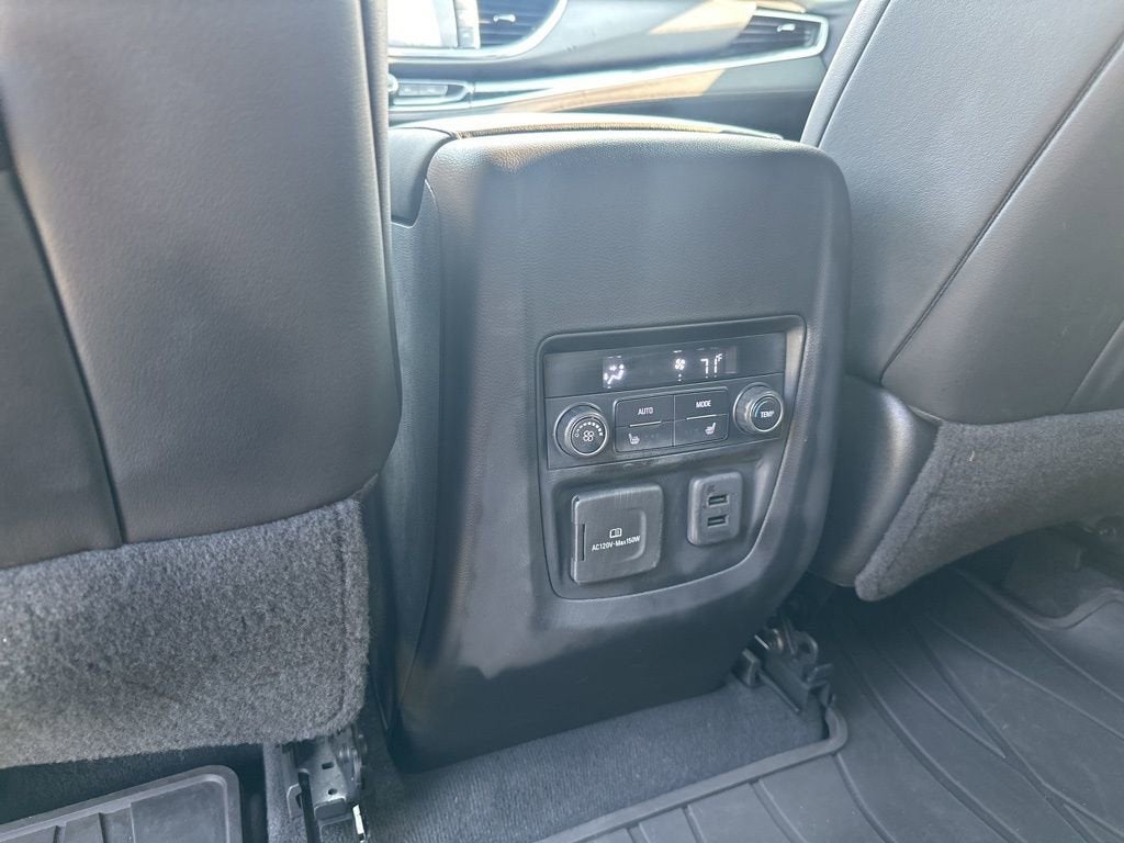 2022 Buick Enclave Avenir