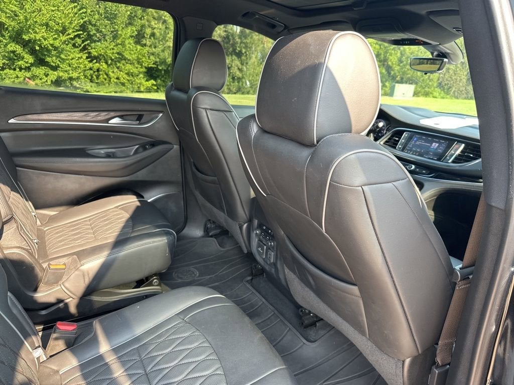 2022 Buick Enclave Avenir