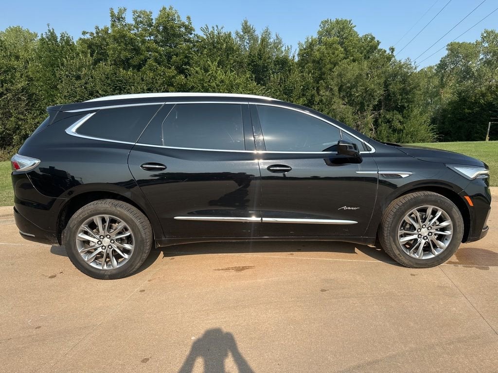 2022 Buick Enclave Avenir
