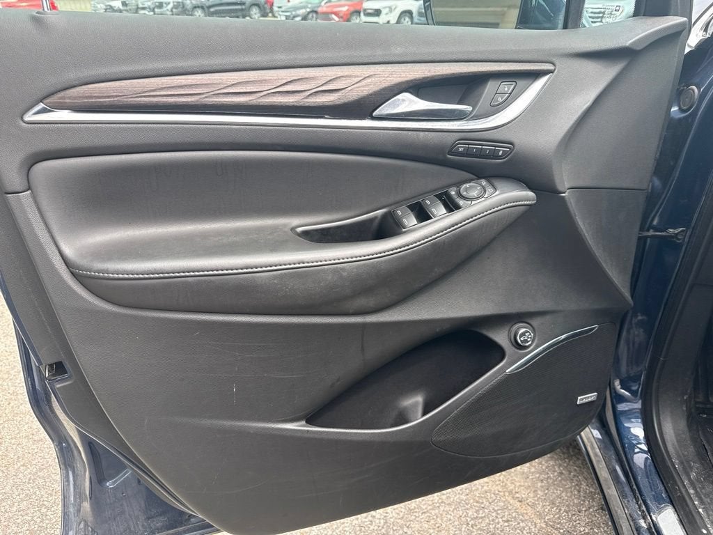 2023 Buick Enclave Avenir