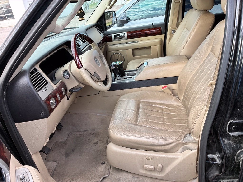 2006 Lincoln Navigator Luxury
