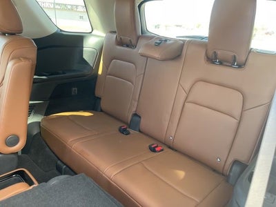 2022 Nissan Pathfinder Platinum