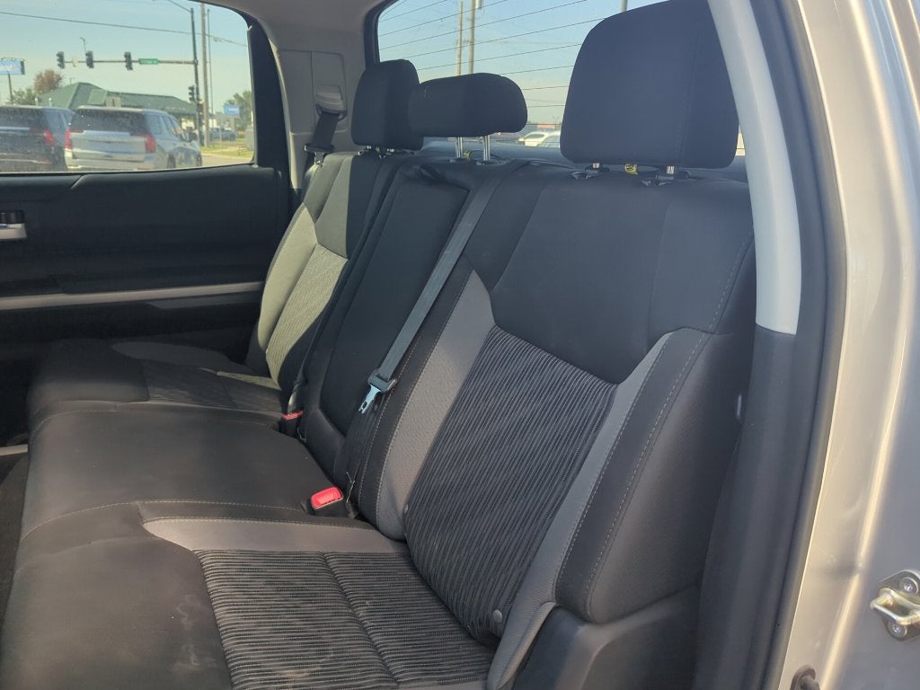 2017 Toyota Tundra 4WD SR5