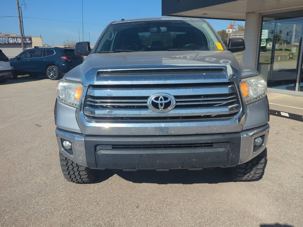 2017 Toyota Tundra 4WD SR5
